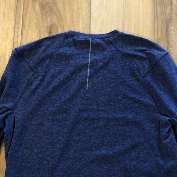 Lululemon Surge Warm Long Sleeve in Heathered Cerulean Blue / Black XL - Picture 6 of 9